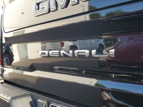 Used 2024 GMC Sierra 3500 Denali Ultimate AWD/4WD image 8