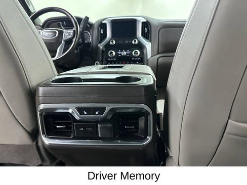 Used 2019 GMC Sierra 1500 SLT w/ SLT Premium Plus Package AWD/4WD image 30