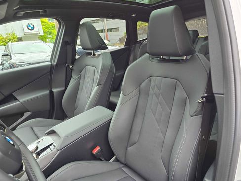 Used 2025 BMW X3 xDrive30i w/ Premium Package AWD/4WD image 22