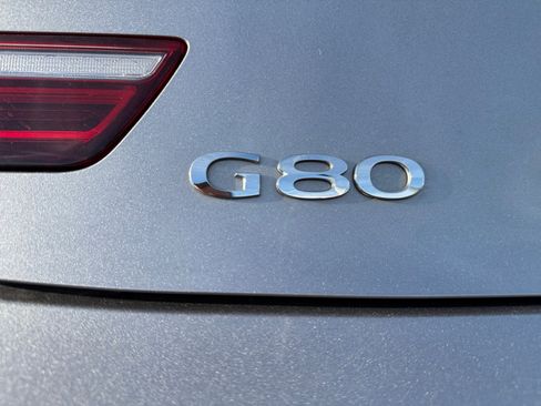 Used 2025 Genesis G80 2.5T image 23