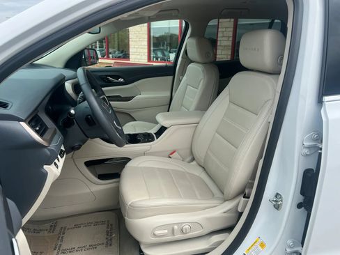 Used 2023 GMC Acadia Denali AWD/4WD image 10