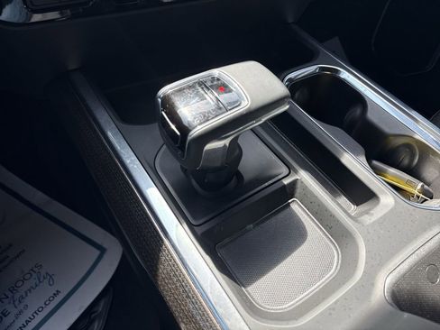 Used 2024 Chevrolet Silverado 1500 RST w/ Convenience Package II image 20