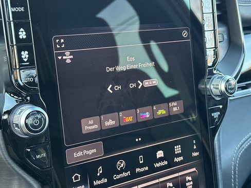 Used 2025 RAM 2500 Rebel w/ Rebel Level 2 Equipment Group image 25