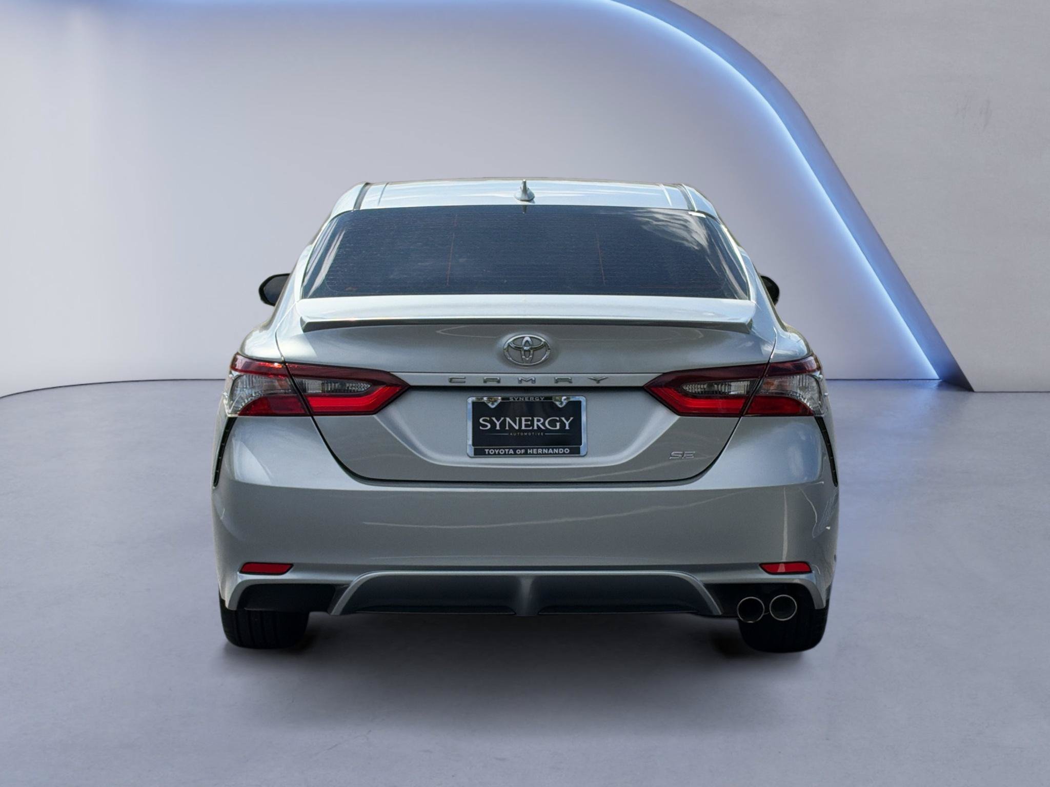 Used 2022 Toyota Camry SE FWD image 7