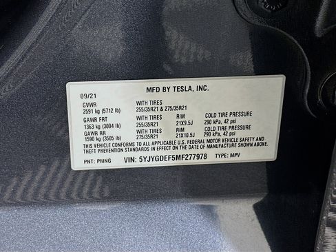 Used 2021 Tesla Model Y Performance AWD/4WD image 12