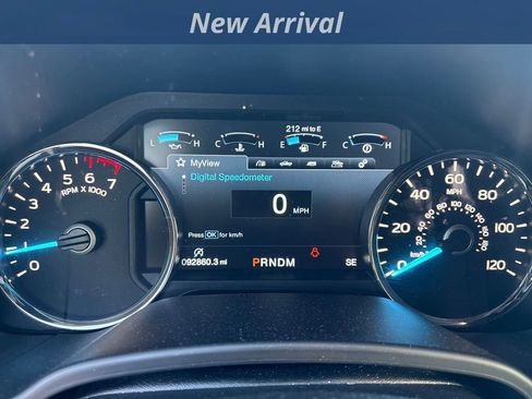 Used 2018 Ford F150 Lariat w/ Equipment Group 502A Luxury image 7