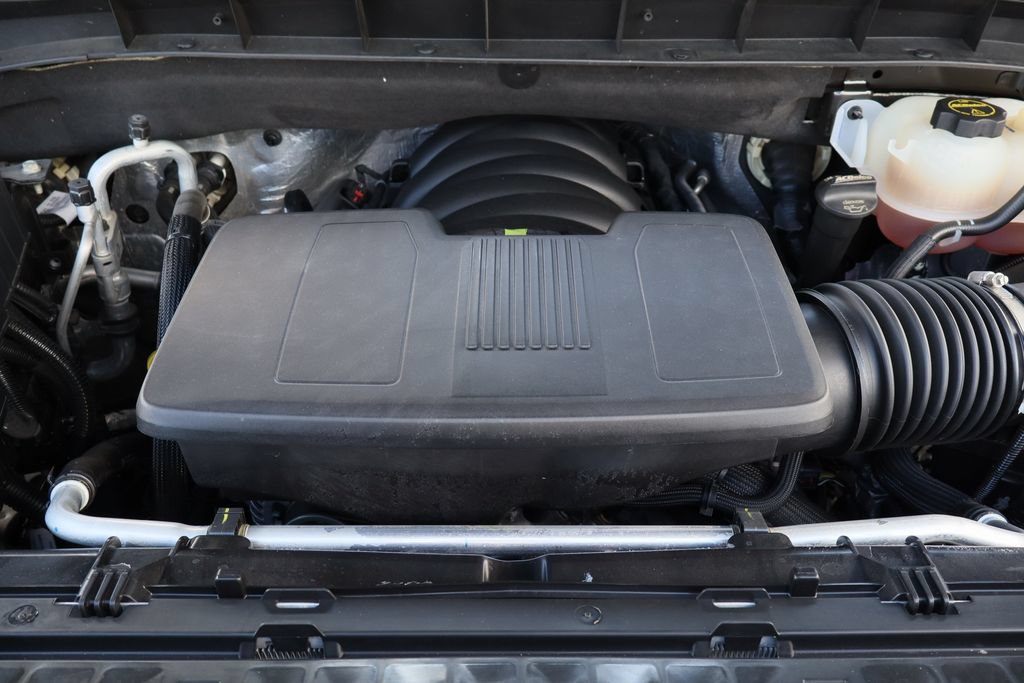 Certified 2025 GMC Sierra 1500 SLT RWD image 29