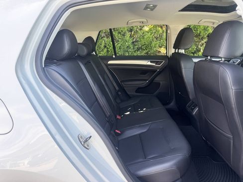 Used 2015 Volkswagen Golf SE w/ Lighting Package FWD image 13