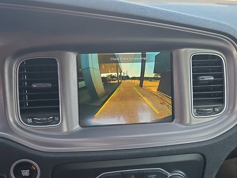 Used 2023 Dodge Charger SXT RWD image 16