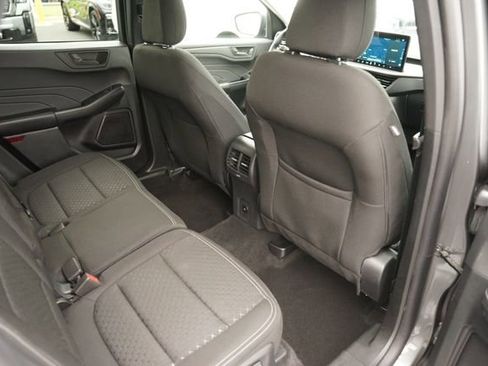 Used 2025 Ford Escape Active w/ Tech Pack #1 FWD image 14