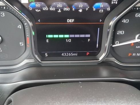 Used 2020 GMC Sierra 2500 Denali w/ Denali Ultimate Package AWD/4WD image 22