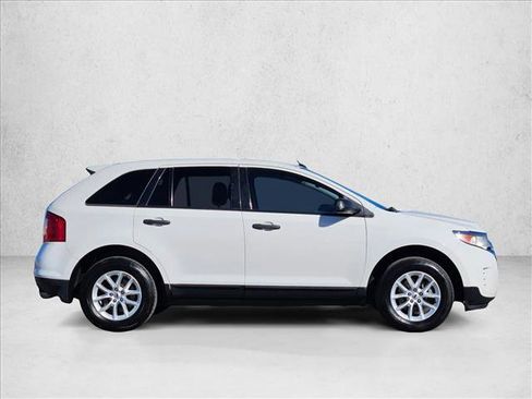 Used 2013 Ford Edge SE image 4