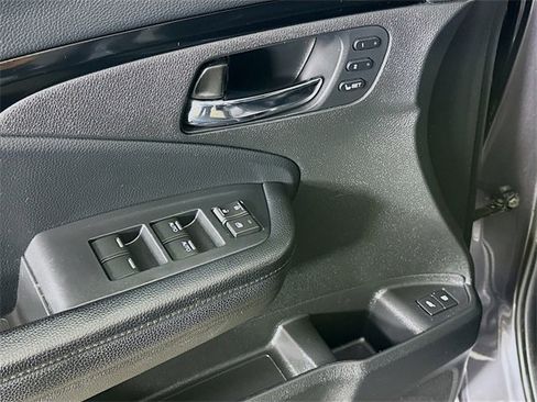 Used 2020 Honda Pilot Touring image 25