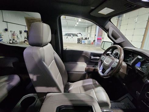 Used 2019 GMC Sierra 1500 SLT image 13