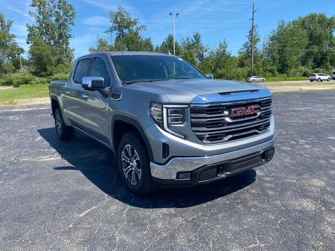 Used 2026 GMC Sierra 1500 SLT AWD/4WD image 15