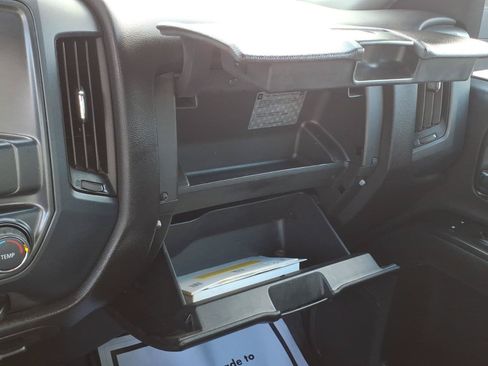 Used 2018 Chevrolet Silverado 1500 W/T AWD/4WD image 20