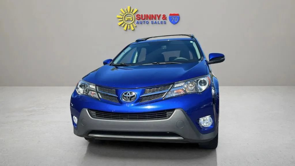 Used 2015 Toyota RAV4 Limited AWD/4WD image 3