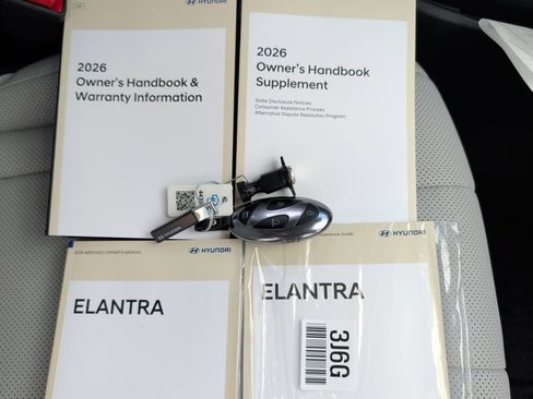 New 2026 Hyundai Elantra Limited FWD image 34