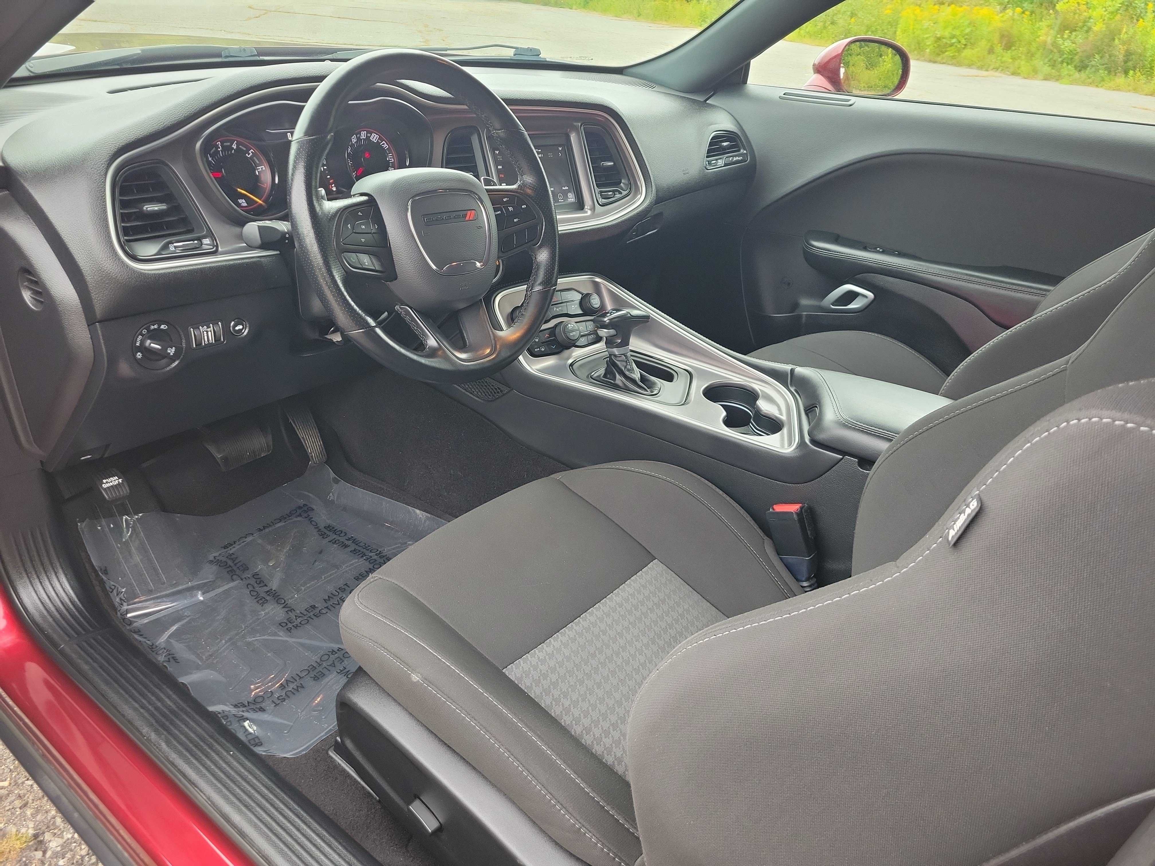 Used 2021 Dodge Challenger GT w/ Blacktop Package AWD/4WD image 18
