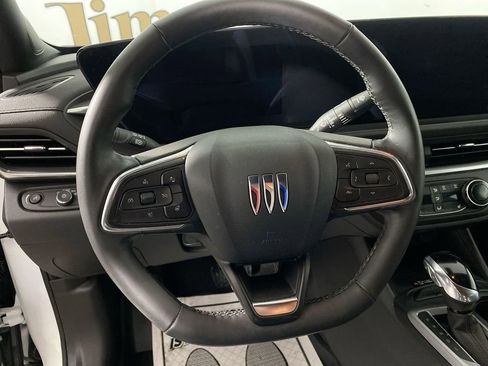 Used 2024 Buick Envista Preferred w/ Convenience I Package image 14