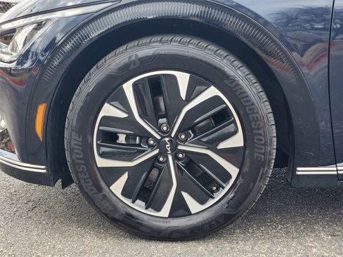 Certified 2024 Kia EV6 Wind image 9