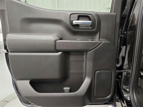 Used 2022 Chevrolet Silverado 1500 LT image 28