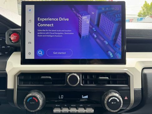 Used 2024 Toyota Tacoma TRD Off-Road image 21