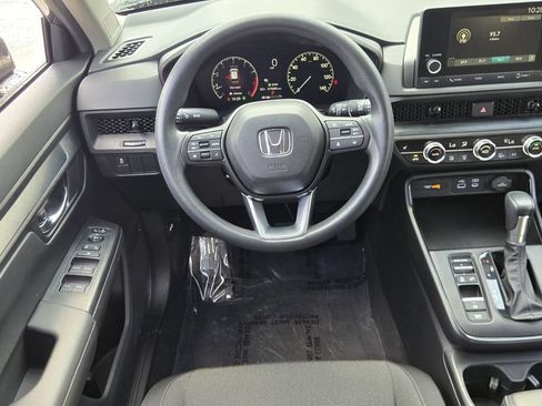 Certified 2025 Honda CR-V EX image 12