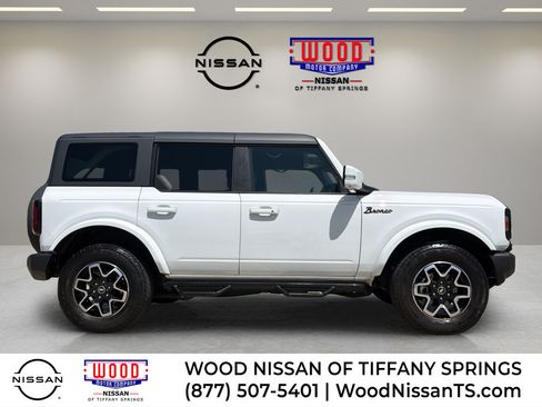 Used 2023 Ford Bronco Outer Banks AWD/4WD image 1