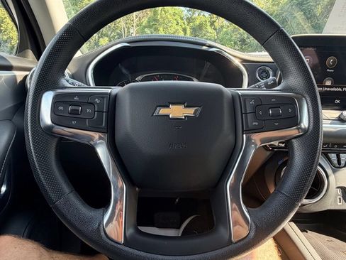 Used 2024 Chevrolet Blazer LT w/ Convenience Package FWD image 25