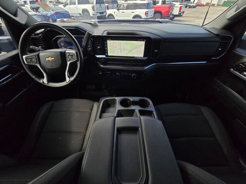 Used 2024 Chevrolet Silverado 3500 LT AWD/4WD image 30