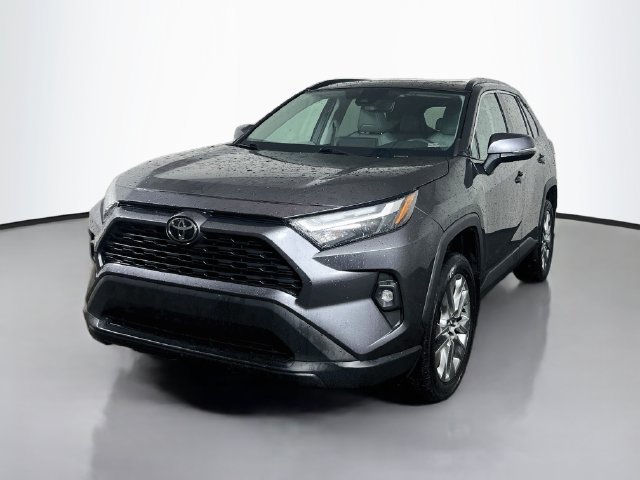 Used 2024 Toyota RAV4 XLE Premium FWD image 5