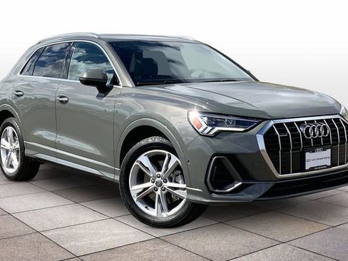 Used 2020 Audi Q3 2.0T Prestige image 2