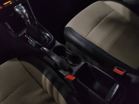 Used 2019 Buick Encore Preferred image 26