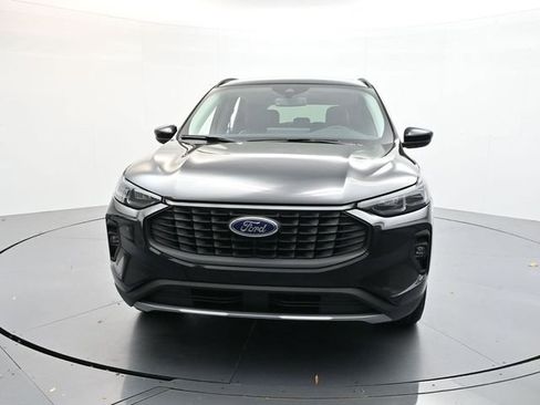 New 2026 Ford Escape Platinum image 2