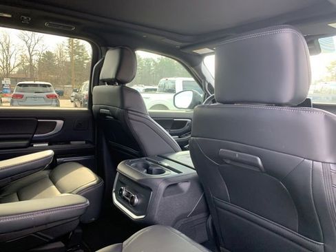 New 2025 Ford Expedition Platinum w/ Stealth Performance Package image 14