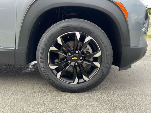 Used 2021 Chevrolet TrailBlazer LT AWD/4WD image 26