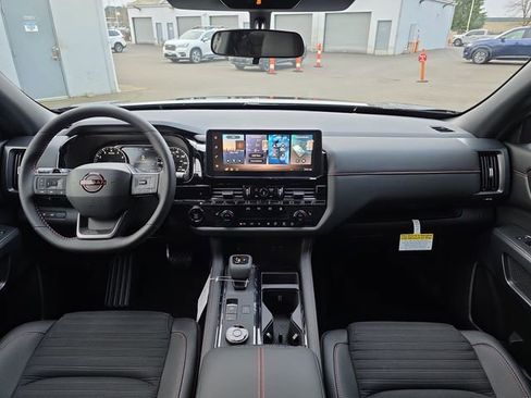 New 2026 Nissan Pathfinder Rock Creek w/ Rock Creek Premium Package image 14