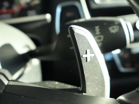 Used 2017 BMW M2 image 26