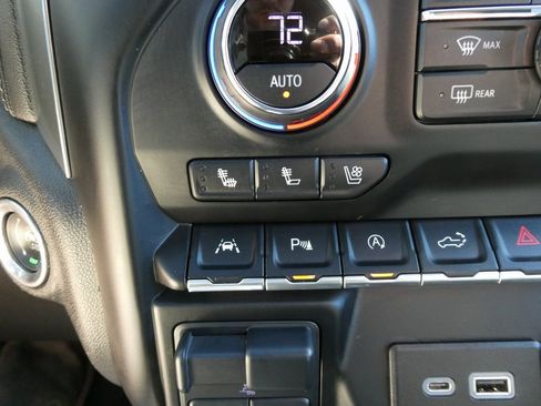 Certified 2021 Chevrolet Silverado 1500 LTZ w/ LTZ Premium Package image 29