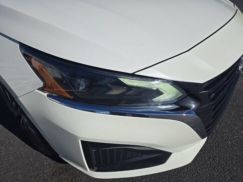 Used 2023 Nissan Altima 2.5 SV FWD image 29