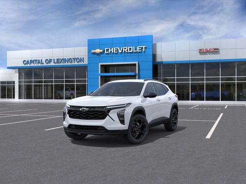 New 2026 Chevrolet Trax LT w/ Driver Confidence Package FWD image 8