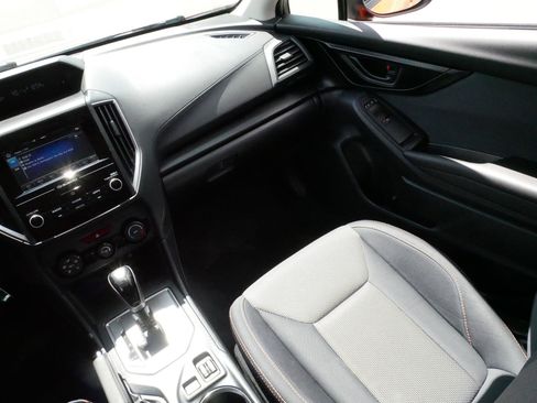 Used 2018 Subaru Crosstrek 2.0i Premium w/ Eyesight System AWD/4WD image 11