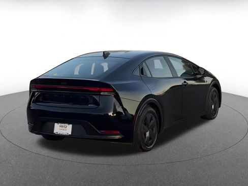 Used 2025 Toyota Prius LE image 14