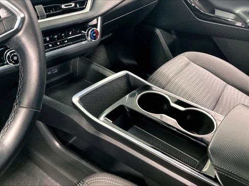 Used 2025 Chevrolet Equinox LT image 20