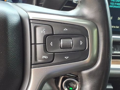 Used 2023 Chevrolet Silverado 1500 LT w/ Z71 Off-Road Package AWD/4WD image 17