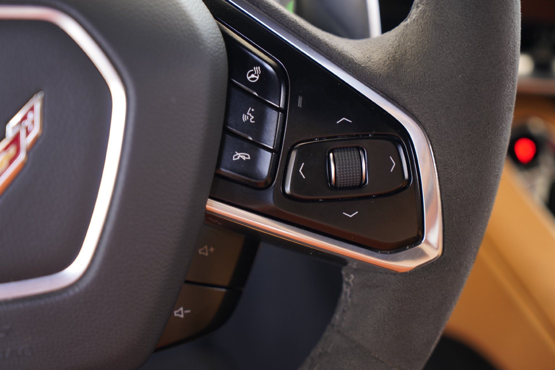 Used 2021 Chevrolet Corvette Stingray Preferred Cpe w/ Engine Appearance Package RWD image 17