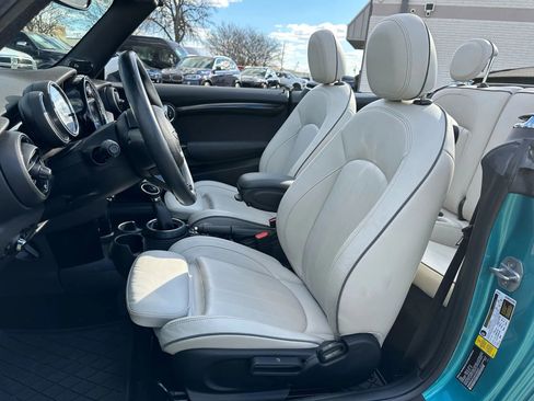 Used 2017 MINI Cooper S image 25