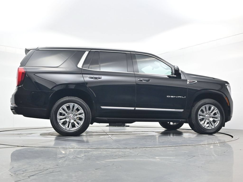 Used 2025 GMC Yukon Denali AWD/4WD image 35