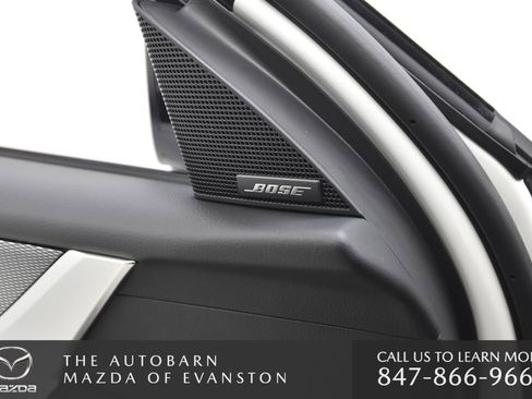 New 2025 MAZDA CX-70 Plug-In Hybrid w/ Premium Pkg image 29